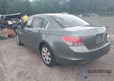2010 Honda Accord 2.4 Ex-L из США, поврежденный, VIN 1HGCP2F87AA003461